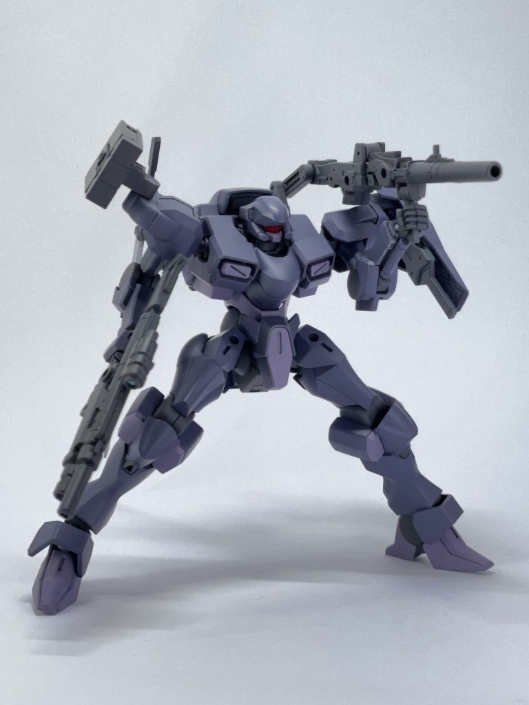 肩キャノンは30MMの物を使用しています。