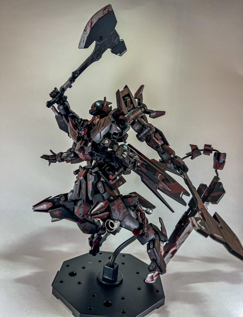 正面から叩き潰す大斧