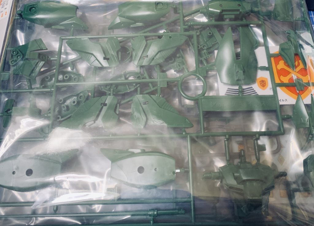 ジャンク品の中から発掘しました。以降買い物も見る場所が増えて楽しみも増えましたね。