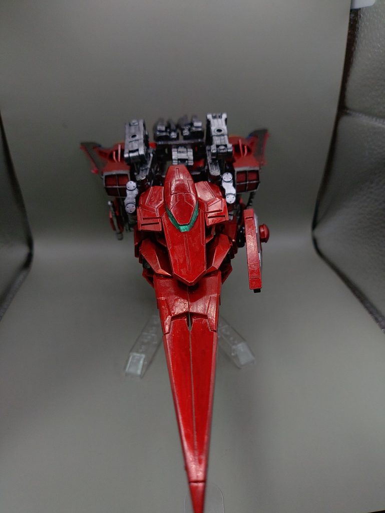 ◯MA形態セイバーやイージスを参考にしたMA形態。特にイージスの特徴を受け継いでおり、機種は大きなサーベルとして使用する事が可能で、突撃してMSや戦艦を破壊します。