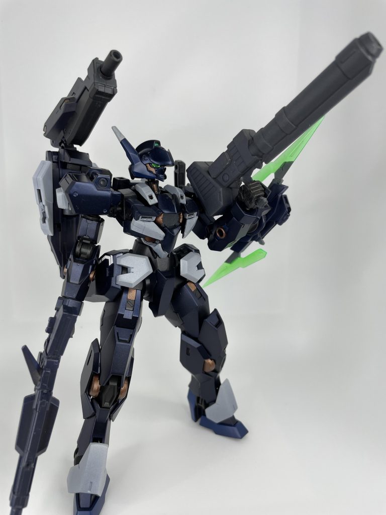 NGNバズーカ弾速速くなって当たりやすくなりましたね。足止まるけど好き！背中のハンガーに格納できます。