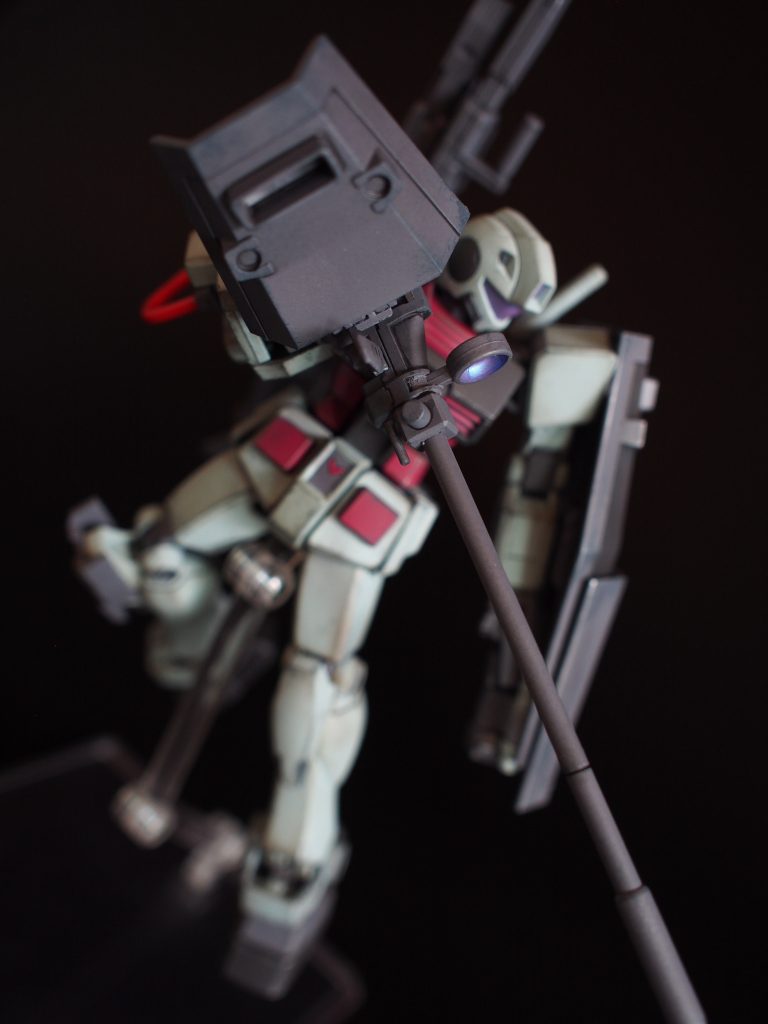 HGUC2桁のガンダムのライフルをプラ棒とジャンクで改造しました。