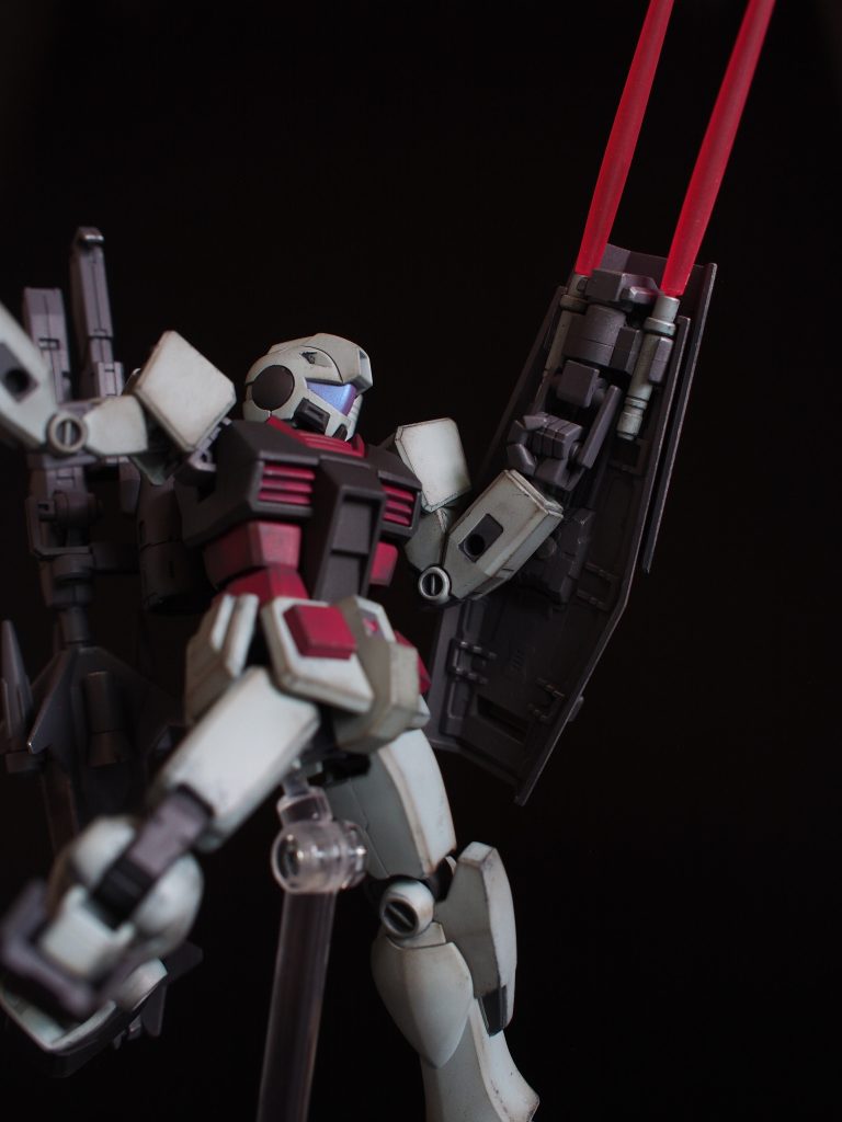 2重シールド+ビームサーベル。