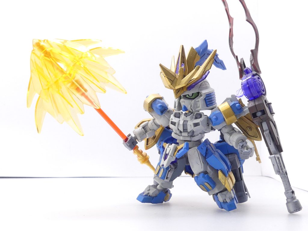 前半部だけだとエフェクトとして使用可能な觔斗雲。悟空インパルス(別売り)の如意棒の先端にぴったりフィットします。もしくは3ミリ軸を使ってカスタマイズエフェクト台座などにセットしてあげましょう。