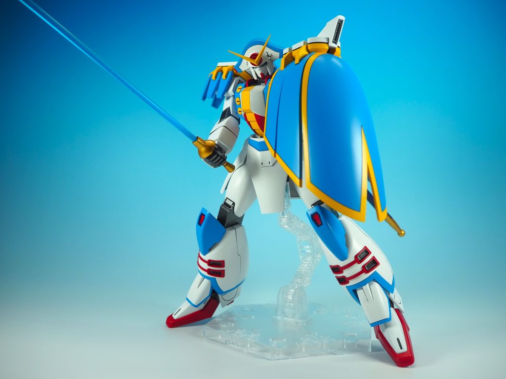 シュバリエサーベル戦闘時ビームを纏った状態のサーベル刃はクリアのプラ棒を加工して製作