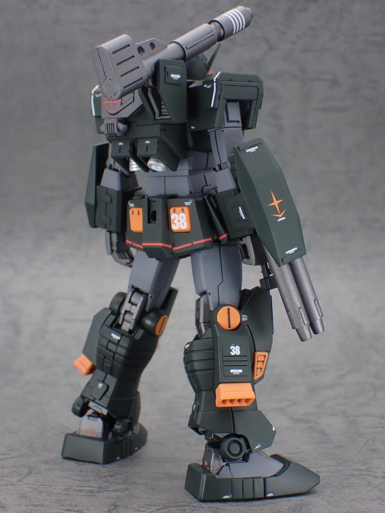 フルアーマーガンダム　HG–5枚目/制作者：ヤマサン