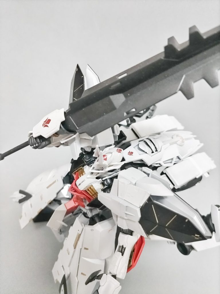 鉄華団のデカールを色々使えて満足です。