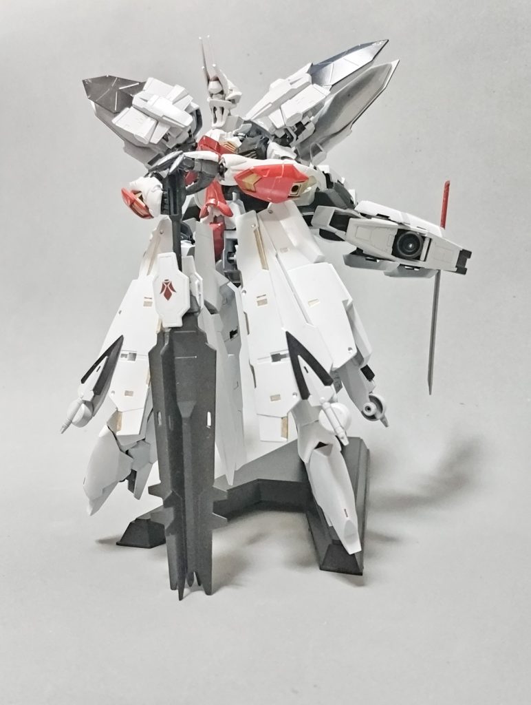 金棒と刀が共通点と見ましたが、物理的な融合等も含めてマッチしているのかな…と。