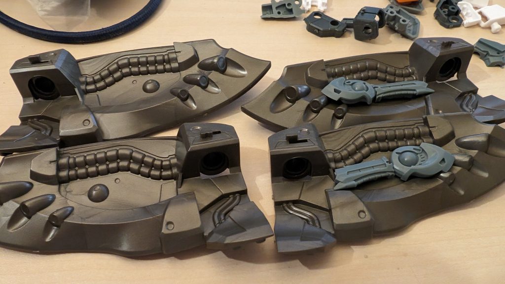 あとはディティールあっぽ（）として、適当な余剰パーツを付けてメカメカしさを少し追加してみたり。