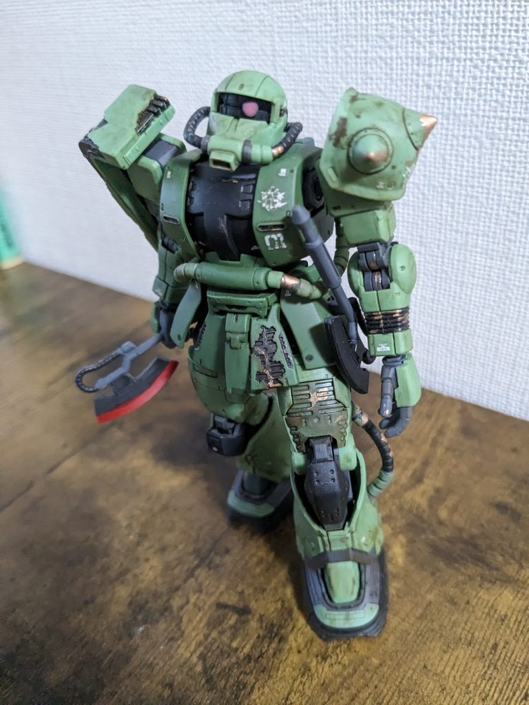 すーっと音もなくやってきて襲いかかりそうなポーズ、お気に入りです。ボロボロだから感じる殺意マシマシ感かっこいい。