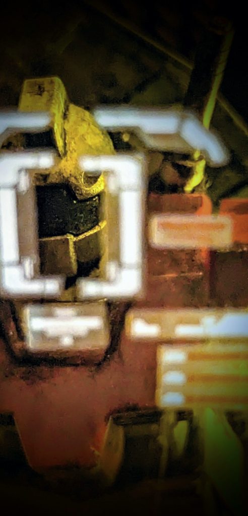 あっという間に至近距離に…新米パイロットなら脅威を覚えるかも…(笑)