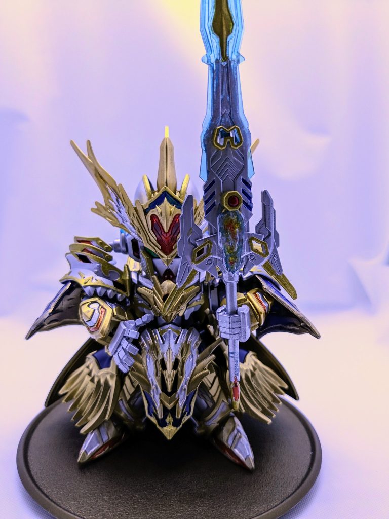 撮影に使用した100均のLEDでは青が強かったので写真加工済み