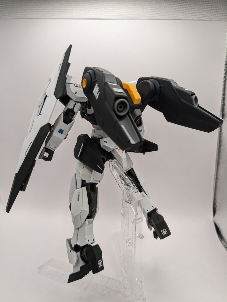 推進力はフライトユニットで補填