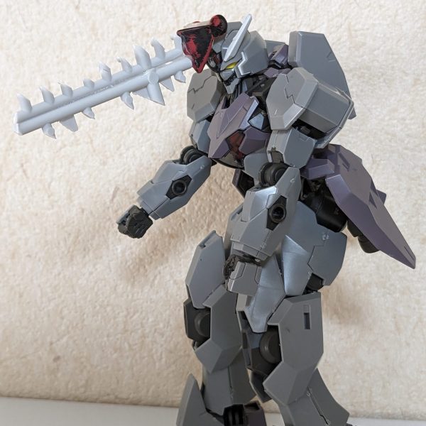 誰だ、貴様は！？どっから入ってきた！？