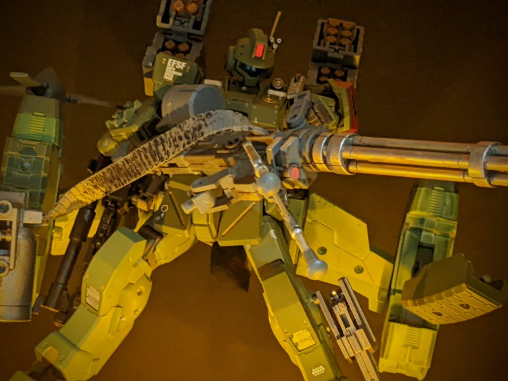 森を焼き払いながらばら撒く乱暴さは、フォーレストヒットマン隊には似合いますね。残りのジムコマンドストライカーやジムサイレントにもつけたいですね。