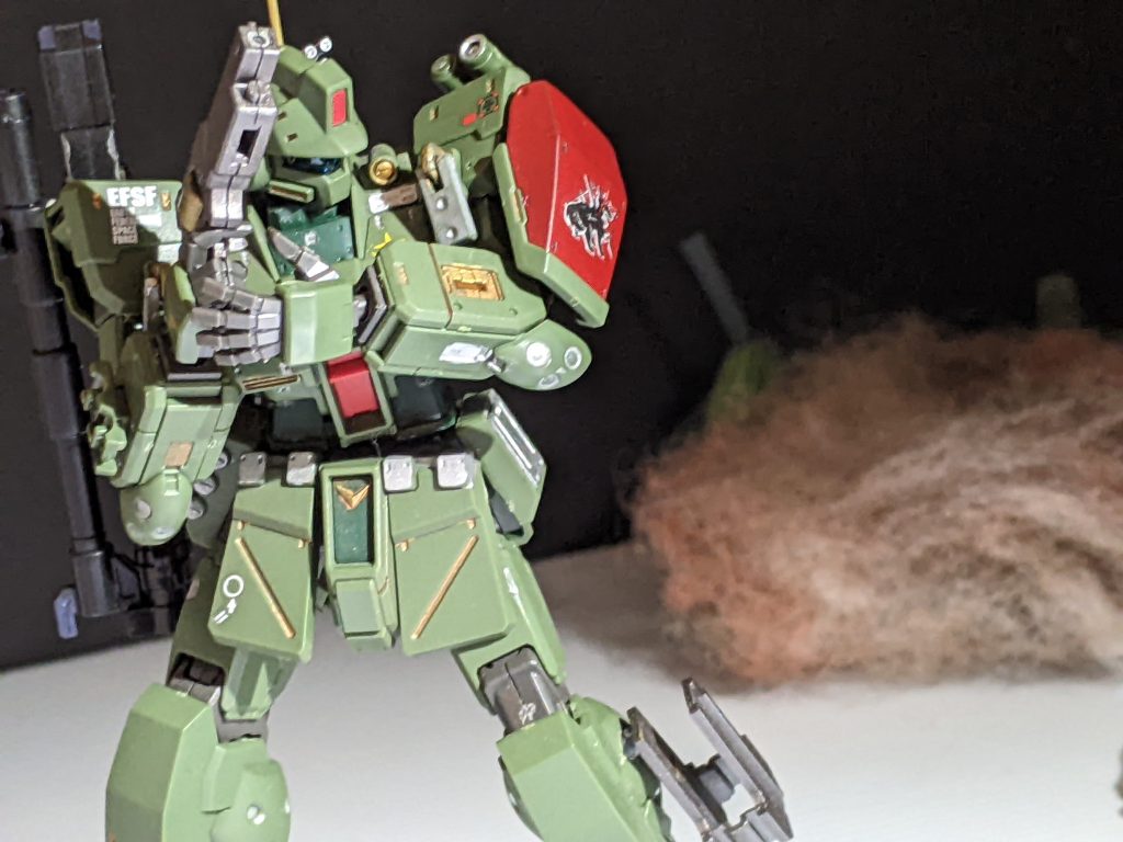 パーーーーージ!!!着地そうそうリボルバー引き抜くのは抜かりない