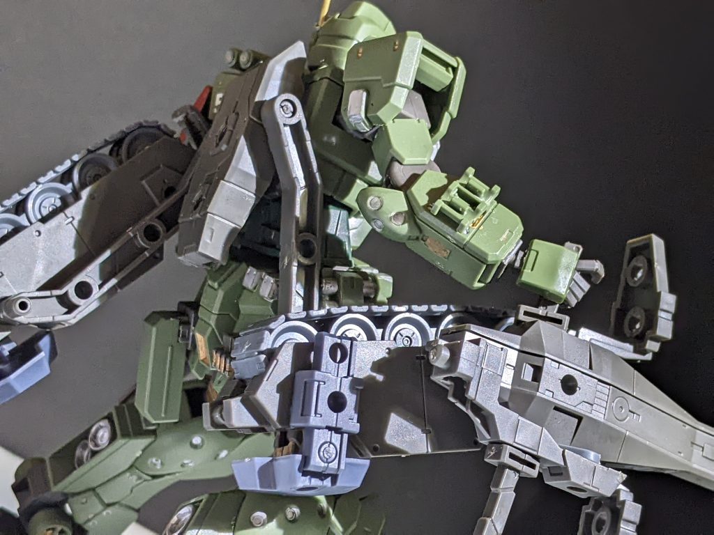 //ｶﾞｼｬｺﾝ// ﾏｸﾞﾅﾑ（小声）