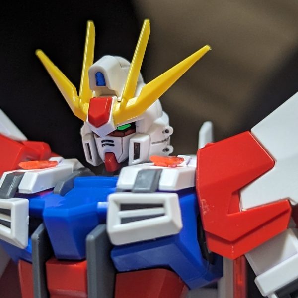 スタービルドストライクガンダム　HGヘッド