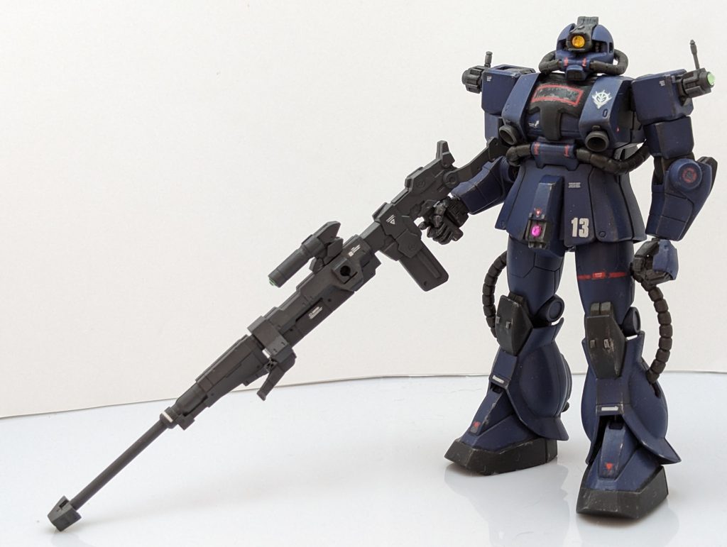 モノアイ部分は30mmポルタノバのライフルより、その他のカメラも同じく頂いています。