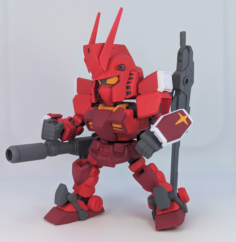 背部武装はレッドウォーリアのショートバレルをそのまま流用。SDCSの等身にちょうどいい長さでした。