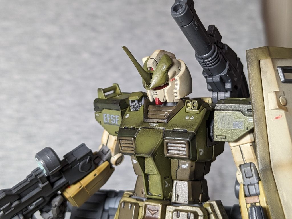 接近戦に威力を発揮するカッターブレイドです 意表を突く頭突きで相手に致命傷を負わせます