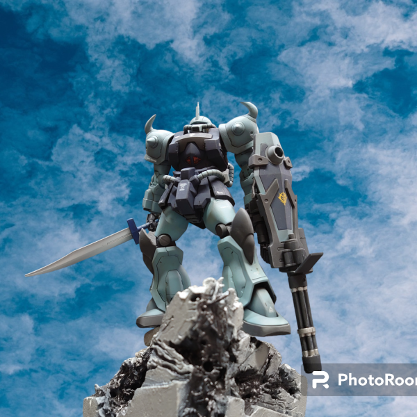 グフカスタムなんちゃってヴィネット「震える山」