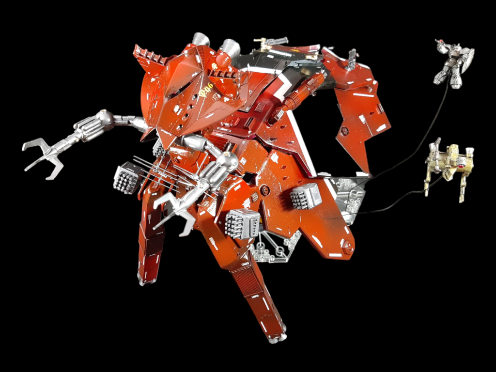 1/550オッゴもスクラッチで作成ました。1/550カスペンゲルググは1/550エルメスに付属のシャア専用ゲルググからカスペン大佐用に変更。「マイ中尉！マイに出ないで！」・・・ドカーン！