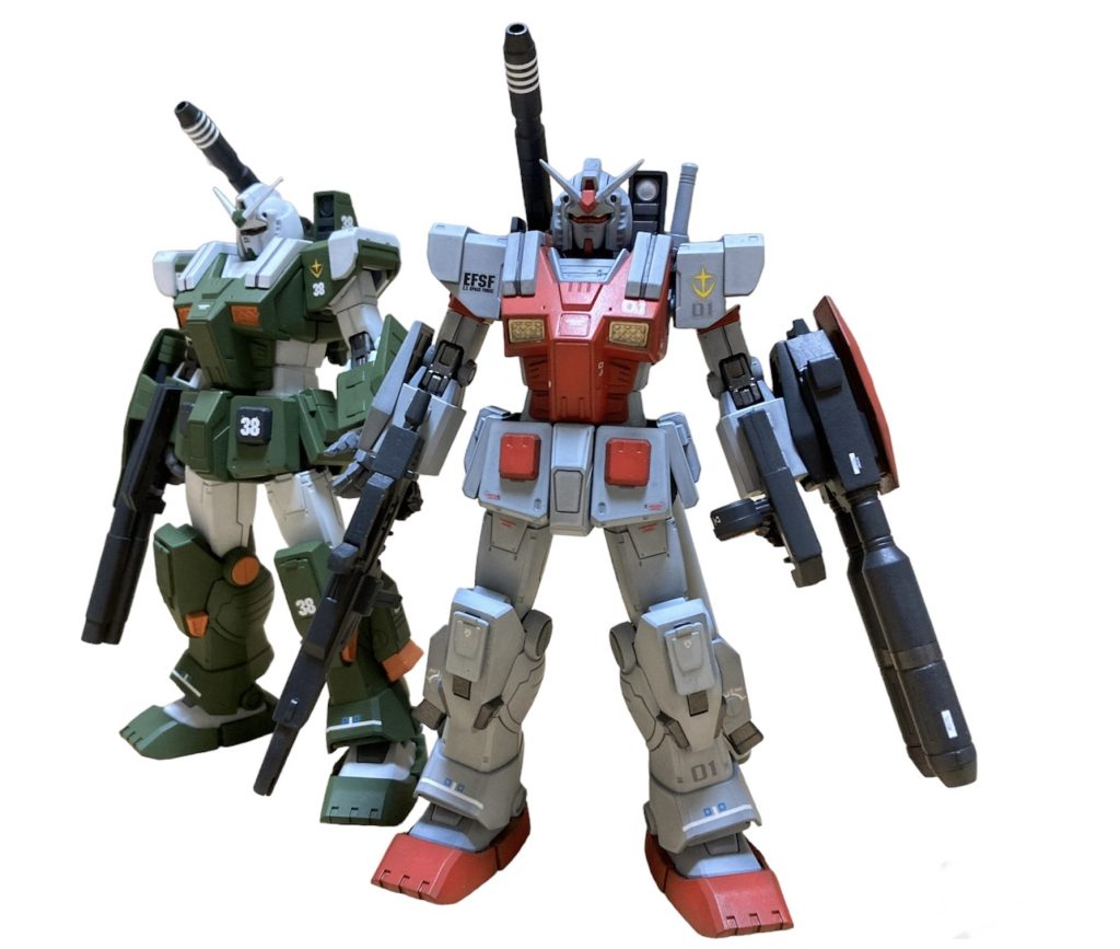 こちらは二体目に製作したフルマーマーガンダムと。いつも閲覧、いいね👍やコメントありがとうございます。残り一体フルアーマーガンダムのキットは持っているのですが再販がかかるまでは勿体無くて当面フルアーマーガンダムは作れません…。また、屋外塗装でガンプラ製作をしている関係で全塗装による製作は冬場はあまり出来ないので年内はこれが最後の投稿かもです。五体目のグフカスタムをゲットしたのでアイデアを練りつつ春を待ちたいと思います🙇