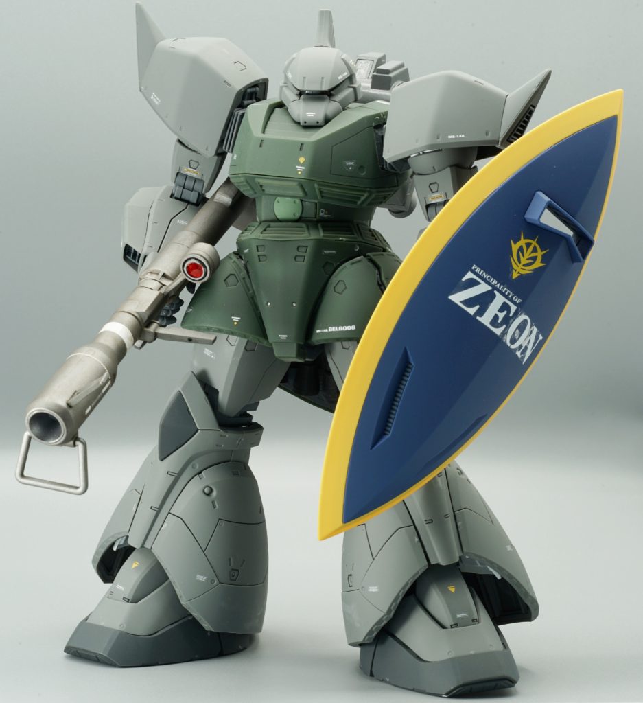 参考のウェザリング前の状態です。高機動バックパックも付いてます。このままでも十分カッコ良い！次作もゲルググ（赤い人用）