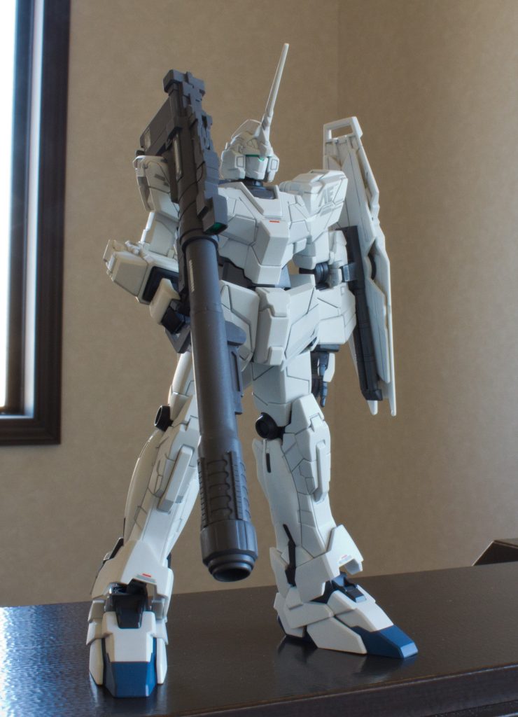 変形機構がないので今見てもプロポーションは良好ですし当時はこれで凄い満足してましたね。。後に1/144でとんでもないキットが世に送り出されるとは全く予想することもなく(笑)