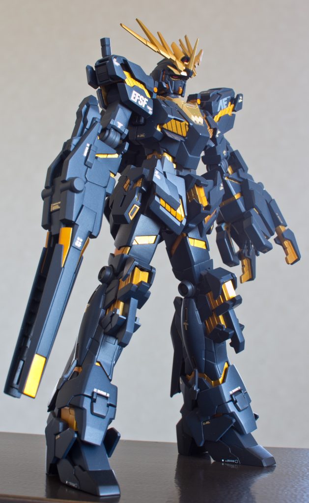 久々にHGモデル眺めてますがこれで充分と思わせてくれます。。RGが凄すぎるだけですね（笑）