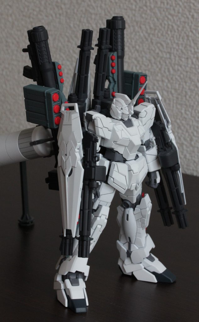 HGですがアニメの雰囲気よく出てると思います。