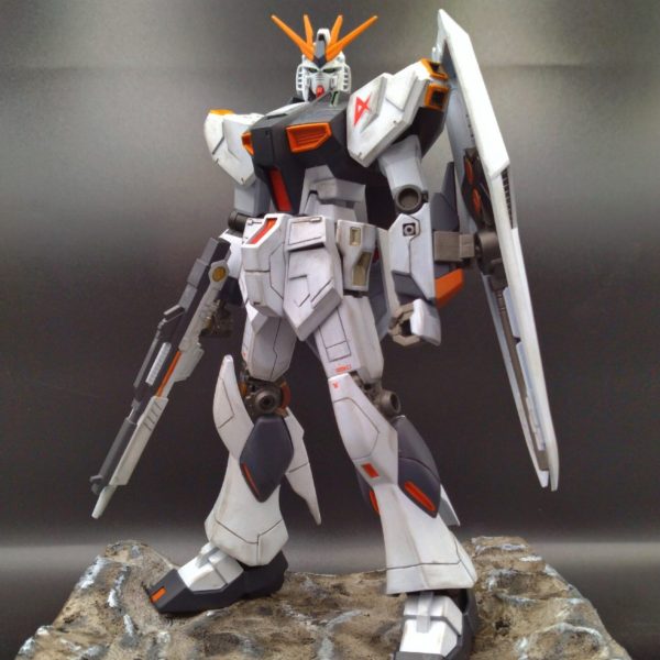 EG 1/144 RX-93 νガンダム アクシズ表面ジオラマ