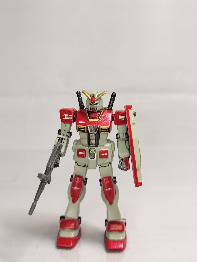 日清カップヌードル　RX７８−２　ガンダム　オリジナル塗装完成品–2枚目/制作者：ちゃこダム