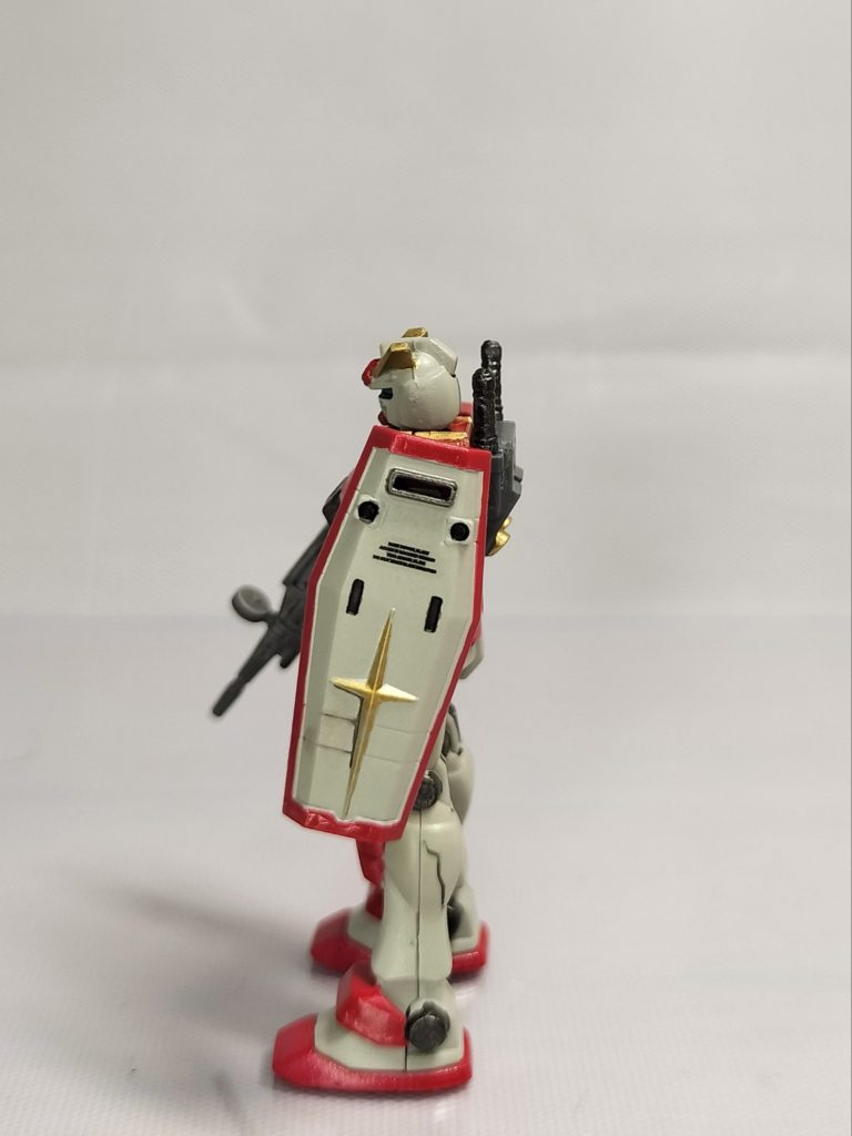 日清カップヌードル　RX７８−２　ガンダム　オリジナル塗装完成品–3枚目/制作者：ちゃこダム