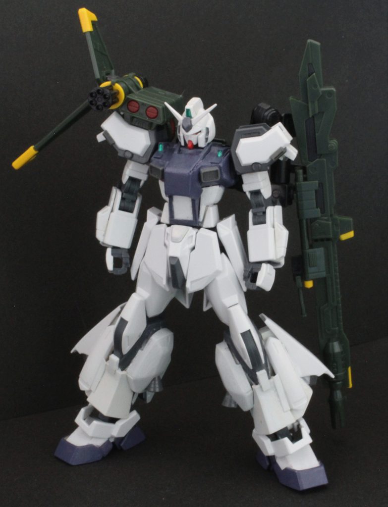 基礎のストライクの機能は残っているため、各種ストライカーパックも装備可能。