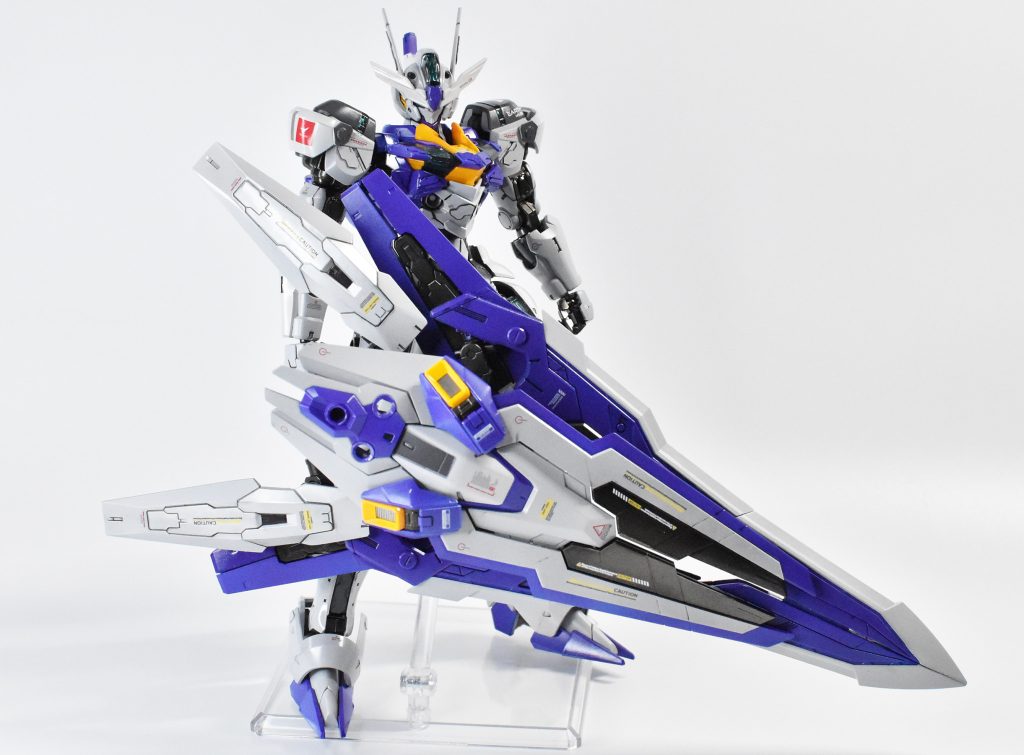 ◆コンポジットガンビットソード・モード全てのガンビットとタクティカルアームズを合体させて大型の剣に。柄の部分はビームサーベルの柄を装着できるようにしています。最後までご覧いただきありがとうございました。