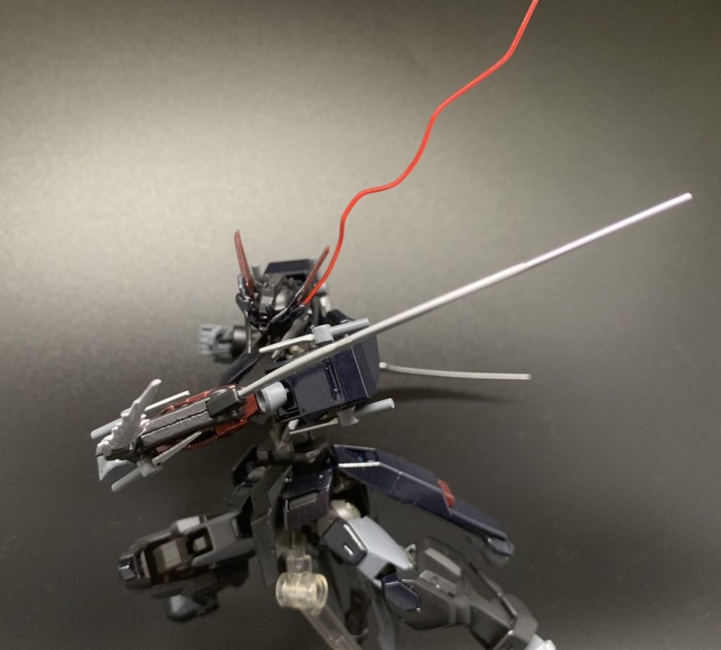 怒り状態(リミッター解除)ではより荒々しく、まるで獣のように縦横無尽に戦場を駆け、跳び、敵を駆逐していきます。