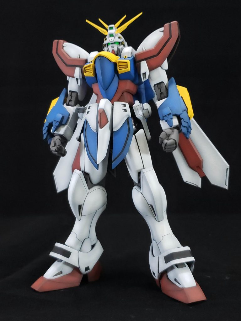 ノーマルモード正面、やや煽り気味に。塗装はいわゆる黒立上げというのをやってみたのですが、、、私には向いていない事を痛感しました。(笑)