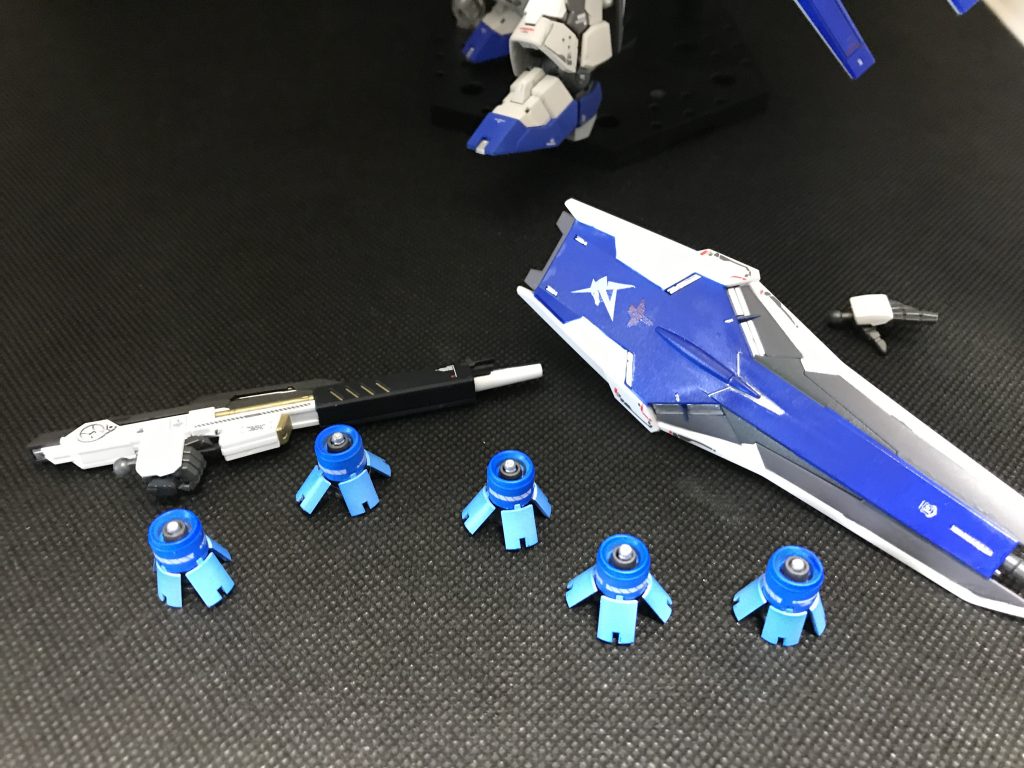 Hiνカラーνガンダムファンネル拡張型–9枚目/制作者：lunablood