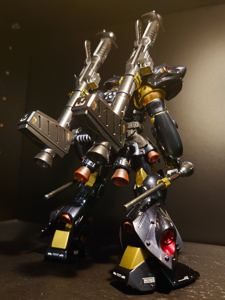 スジボリが苦手ですのでアシタのデカールにてディテールアップ😅