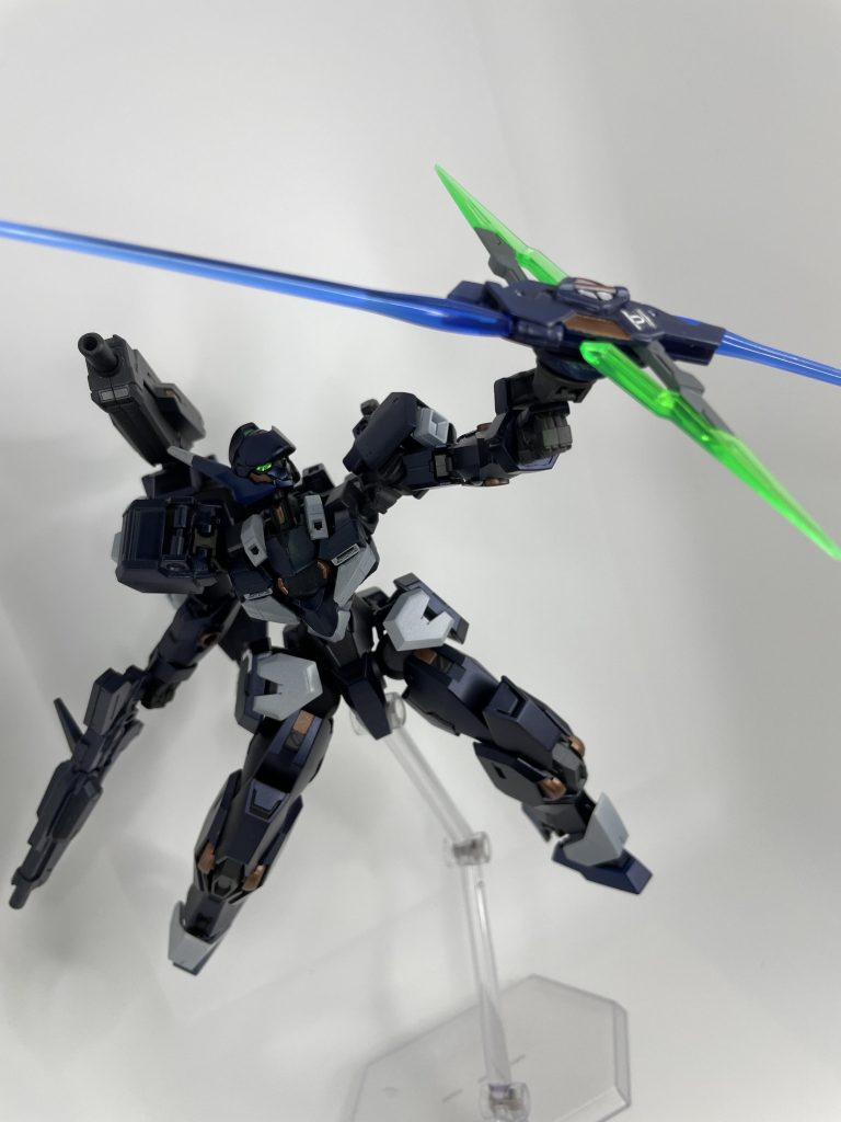 チャージ攻撃ぽく展開することもできます。