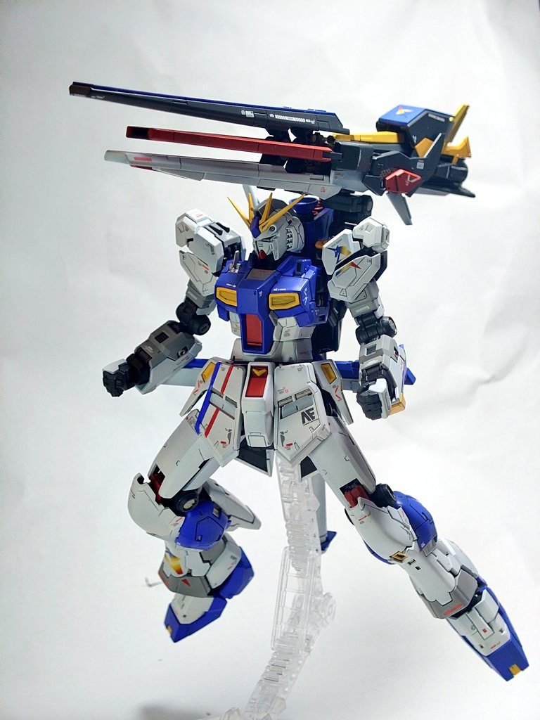 RG νガンダムff–2枚目/制作者：しさお