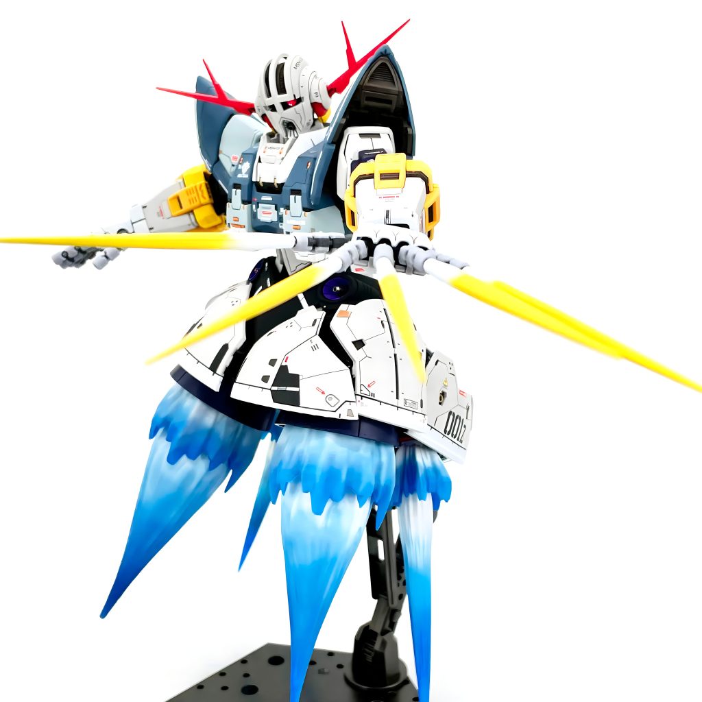 口・腰・指のメガ粒子砲、腰部を金属パーツに置き換えています。