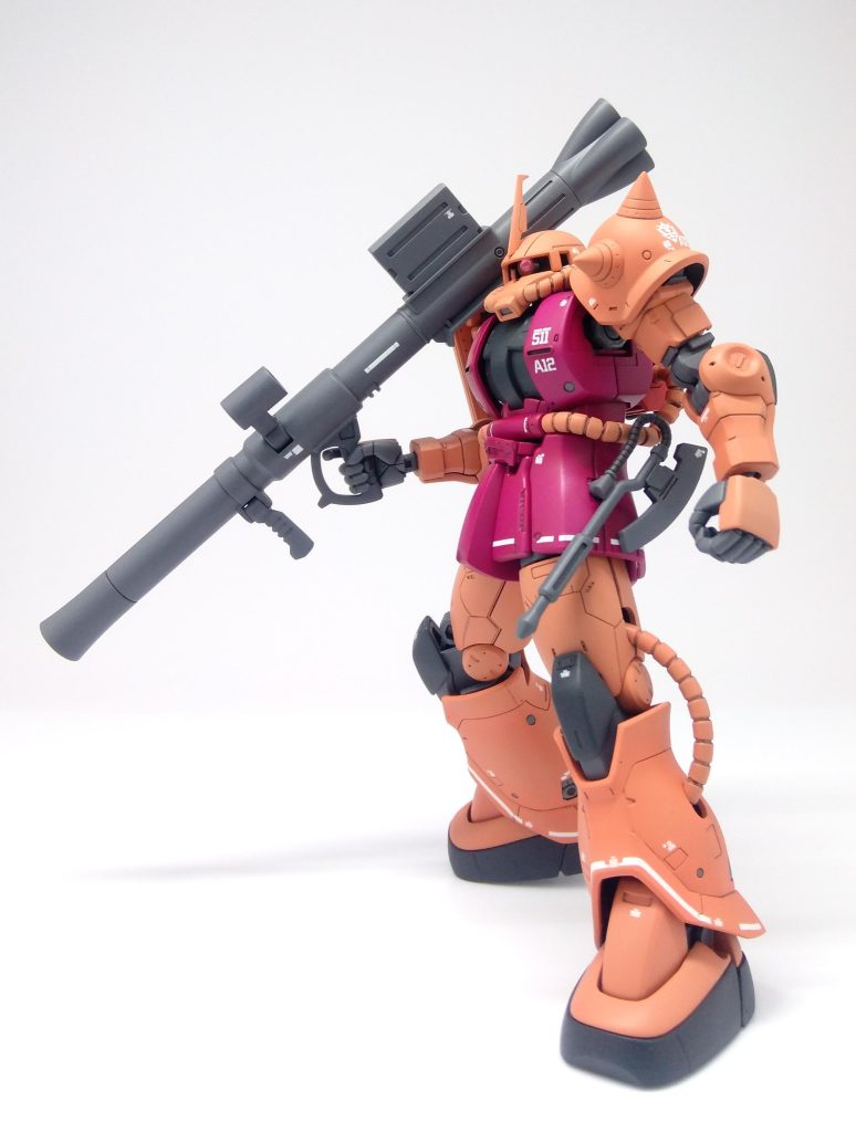 シャア少佐は機体を傷つけないし整備もキチンと行き届いていると勝手に妄想し、今回は汚し塗装はしませんでした。ご覧いただきありがとうございました。