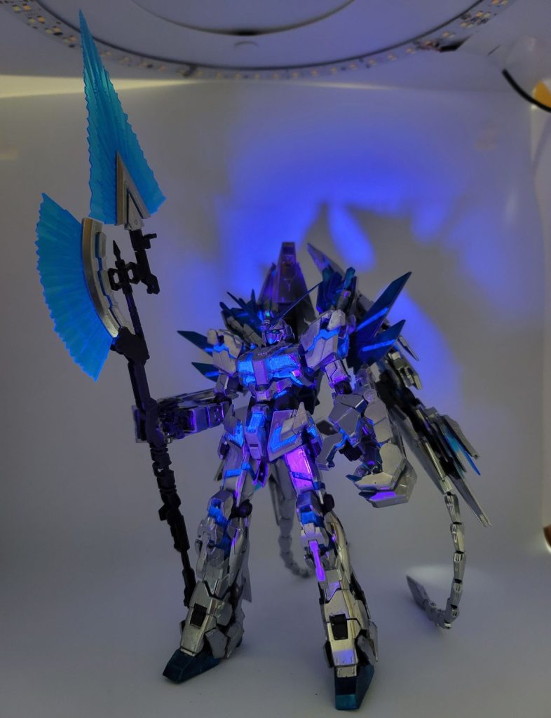 再びデストロイモードにで、結局あれこれ折れてしまったんだよまず最初に可変アンテナが何回も、次に手首、そして股関節この撮影の最中に可変アンテナがまた折れてしまったから途中から固定アンテナに換装して撮影続行しました