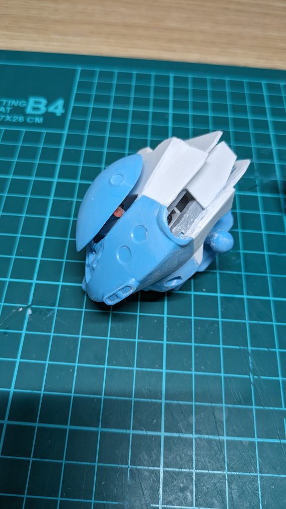 頭部は切り離しポリキャップで接続。