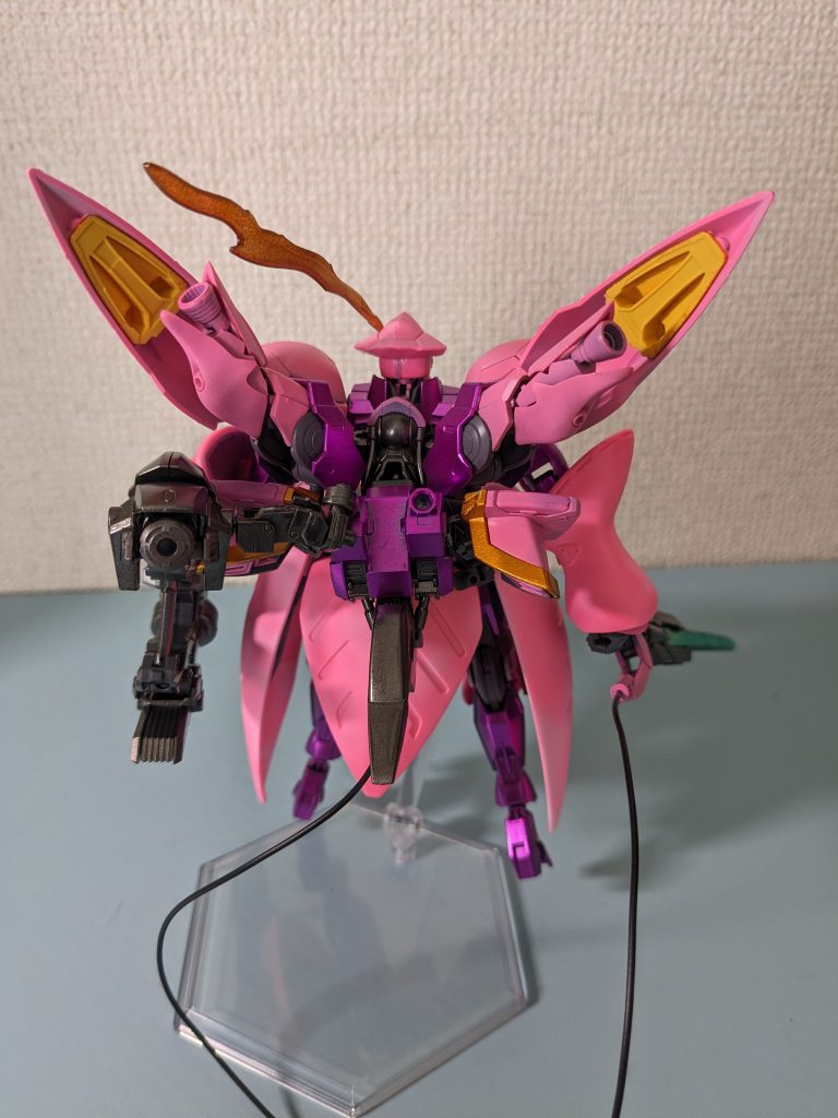 後ろです。一応4つのスラスターと2つのサイドスラスターがあるので木星の重力下でも大丈夫なはず