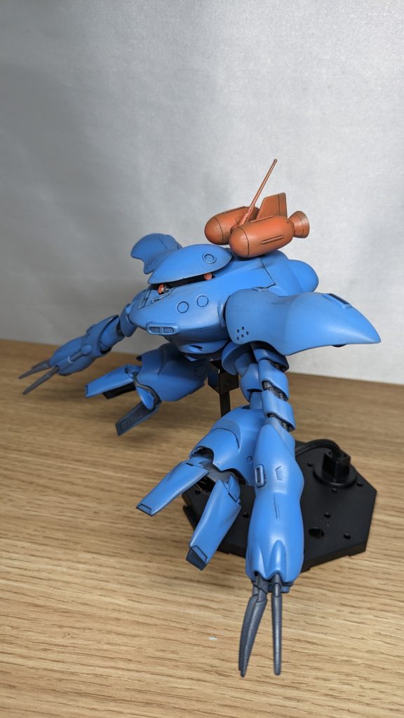 サブモノアイで後方も索敵。ツインアイですね😂