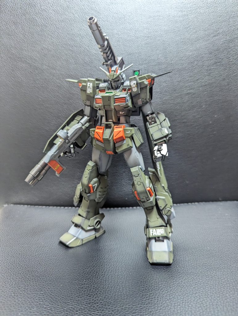 このキットはABSを使ってないんで安心して塗装ができました。 